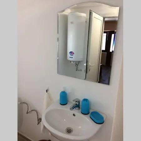 Kostadinovi *